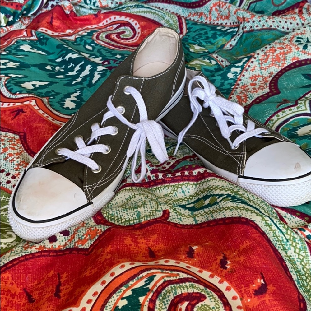 Olive Green Airwalk Sneakers